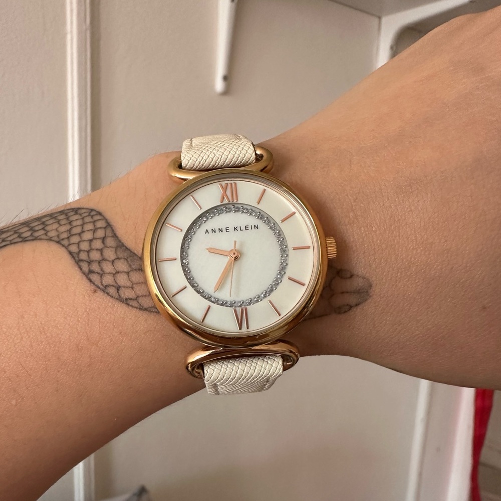 Anne Klein Watch 👌🏻 condition